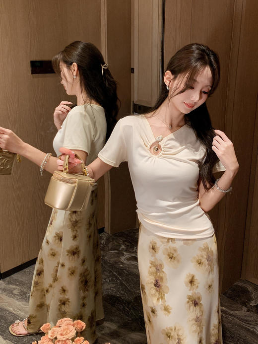 张心子【彼岸双生】高腰氛围感碎花半身裙 U2507018 商品图6