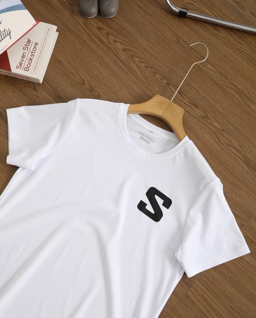 点此购买 萨洛蒙夏季男女款户外速干无痕圆领短袖T恤 LL 324613 商品图5