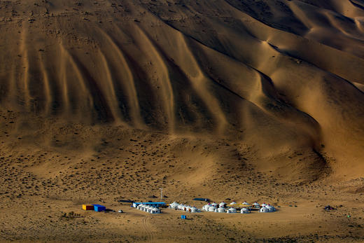 10.8确定出发【甘肃内蒙】黄河石林•龟城牧归•巴丹吉林沙漠粉红湖•额济纳胡杨林8天 商品图8