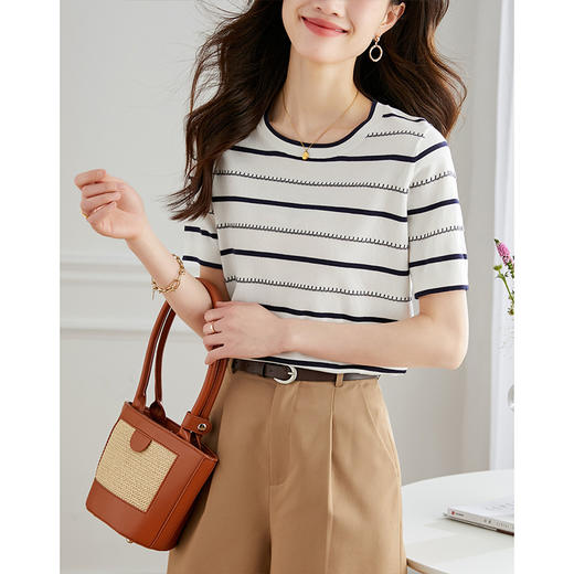 【专属特价】熙世界天丝棉条纹短袖针织衫女薄款2025春夏新款百搭休闲圆领T恤衫上衣 商品图3