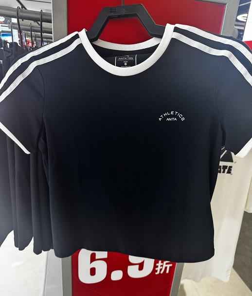 安踏女士短袖百搭透气休闲上衣162537174 商品图3