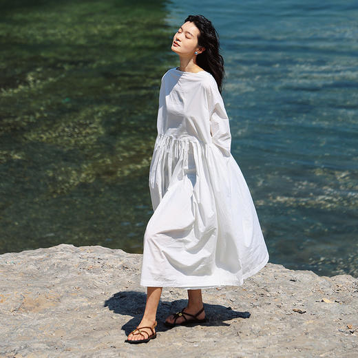 绽放466朵/【黑白灰系列】高支匹马棉重工大裙摆长袖旅行连衣裙女 商品图0