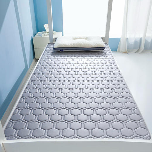 开学季 记忆棉乳胶床垫学生宿舍床垫 舒适柔软有支撑 一夜好眠白天学习注意力更集中 商品图3