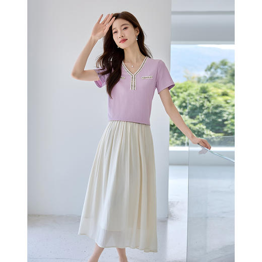 【专属特价】熙世界撞色织带V领小香风T恤2025夏季新款肌理针织短袖体恤上衣 商品图4