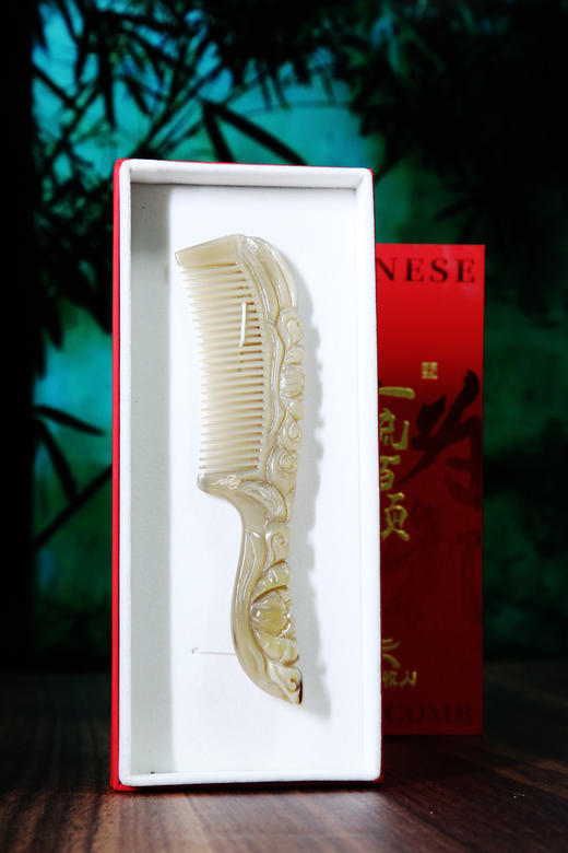 J01雕刻牡丹梳 商品图1