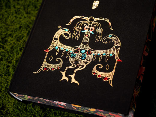 【中国浪漫主义文学源头】《楚辞译注》（彩图珍藏本）享誉40年的经典译注本，豆瓣9.6分口碑之作，全本全注全译|250幅彩图|三面刷边|布面烫金|赠藏书票 商品图2