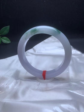 620550，62.5飘花手镯，一截蓝花。整体清新干净