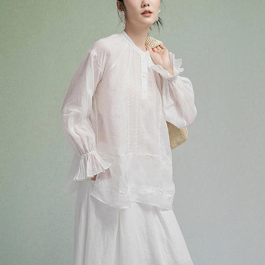 【林栖设计小店】苎麻衬衣绣花轻薄透气宽松显瘦2025早秋新款花边上衣女F1953215 商品图3