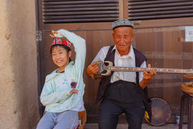 高性价比游新疆！早鸟立减800！大唐西域记亲子营，从吐鲁番到伊犁，8天穿越天山南北！火焰山、坎儿井、赛湖、喀拉峻、昭苏…一趟行程赚回所有票价！