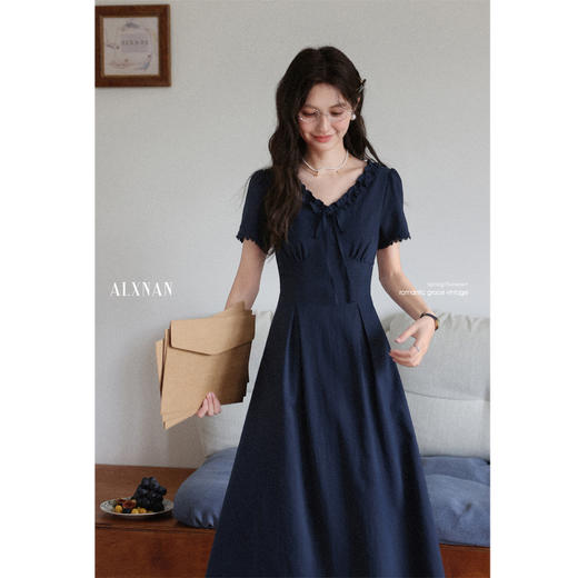 鹿向南「星蓝序曲」法式连衣裙女夏季小个子收腰藏蓝色短袖长裙 商品图0