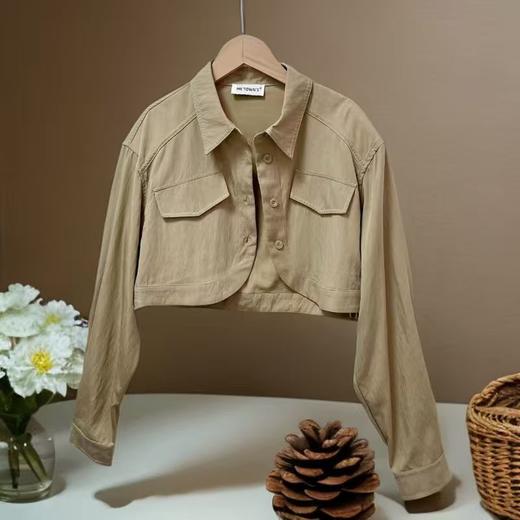 【时装系列】ME TOWN'S 0016韩系短款卡其色垫肩外套M1-3-喜出 商品图3