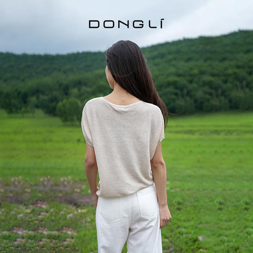 东黎 • 温柔的海风 山羊绒桑蚕丝亚麻女士圆领连肩短袖 5222 商品图4