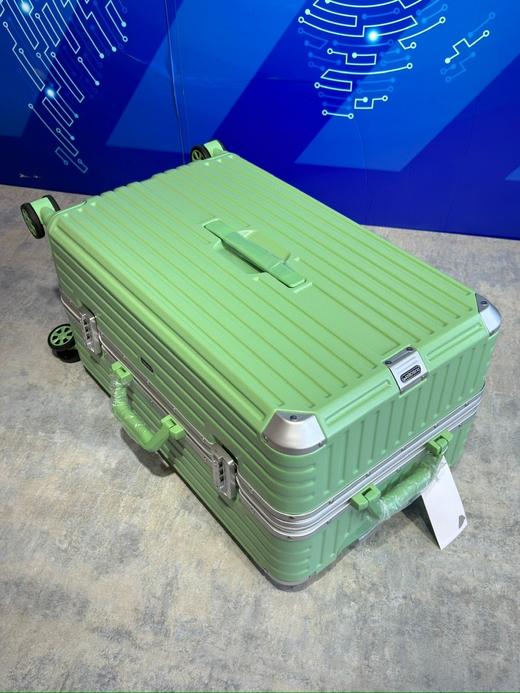 日默瓦-运动版202款， 纯聚酸碳脂材质【简称PC】全铝合金加厚铝框，铝合金抗压拉杆，360°万向静音轮 商品图13