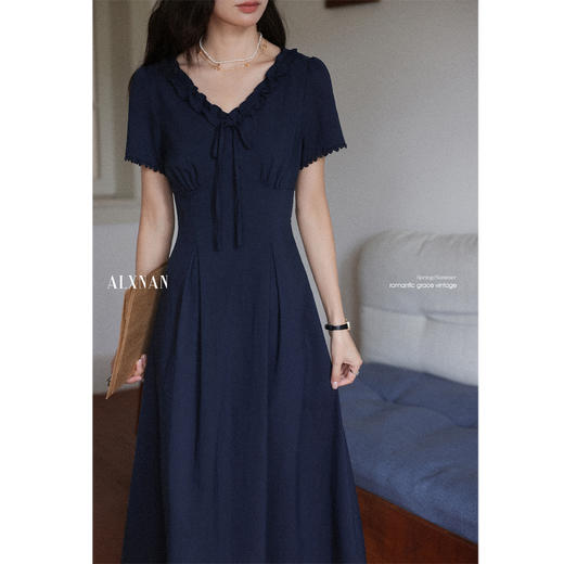 鹿向南「星蓝序曲」法式连衣裙女夏季小个子收腰藏蓝色短袖长裙 商品图2