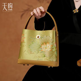 中国风礼物配旗袍马面裙，时尚手提包牛皮斜挎包TX-LD120757