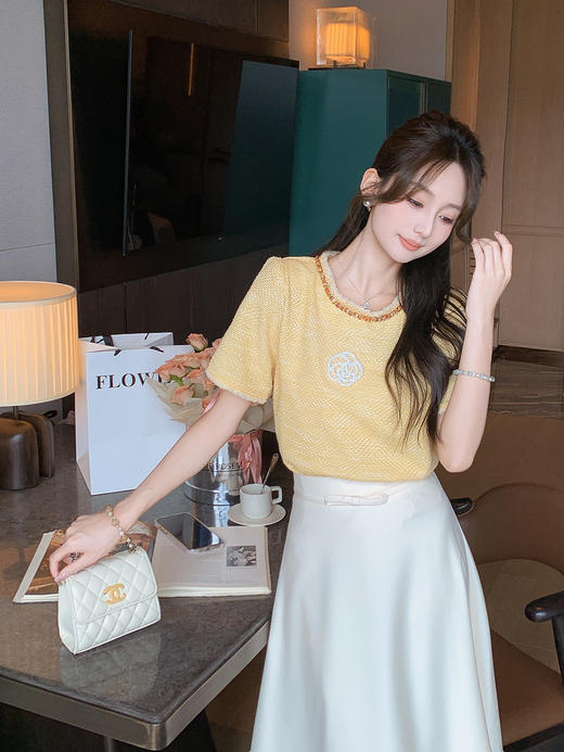 张心子【小香山茶花】减龄高级感山茶花编织上衣 U2507014 商品图1