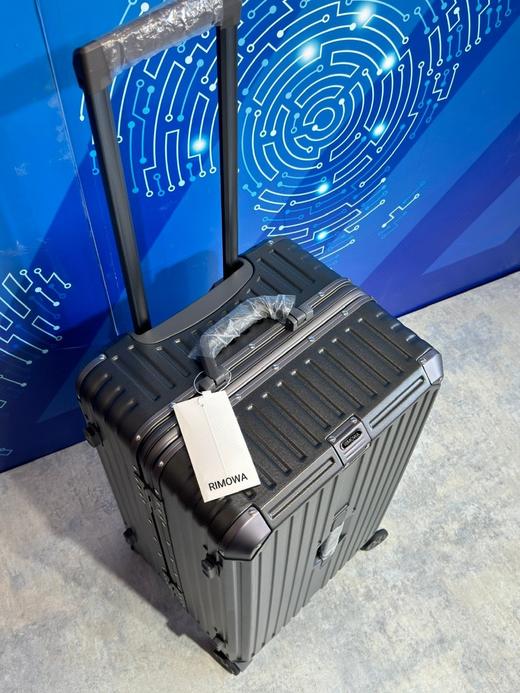 日默瓦-运动版202款， 纯聚酸碳脂材质【简称PC】全铝合金加厚铝框，铝合金抗压拉杆，360°万向静音轮 商品图12