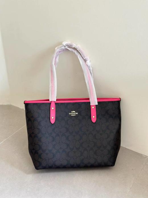 海外订单捡漏无盒蔻驰奥莱同步女士经典标志老花30托特包 商品图5