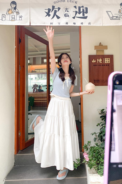 【99元任选2件】微信打折价！蕾丝边短袖 商品图2