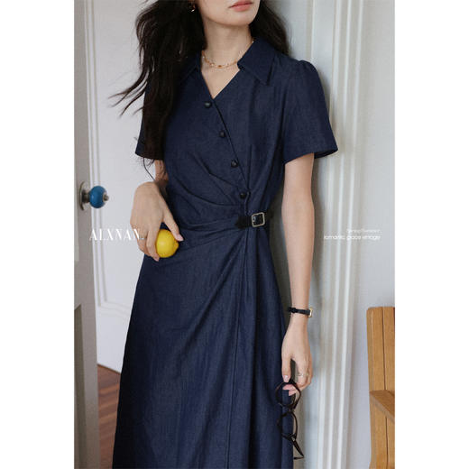 鹿向南[蔚蓝絮语]气质通勤polo领短袖连衣裙女夏季收腰藏蓝色长裙 商品图2