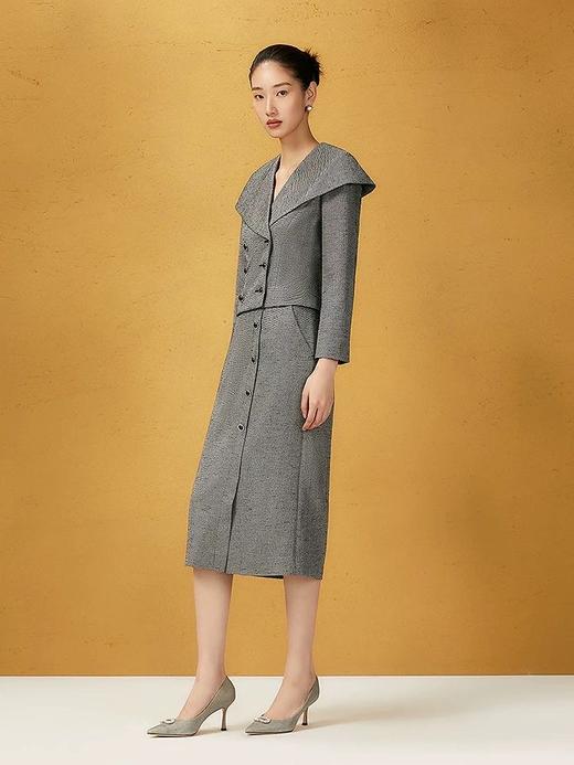 2楼歌中歌外套吊牌价4190 商品图1