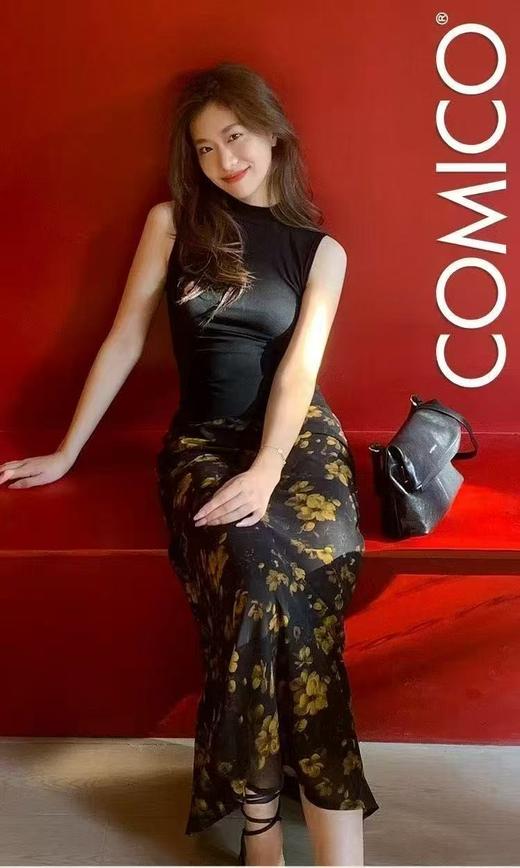 高美高头层牛皮斜挎休闲百搭邮差包 商品图0