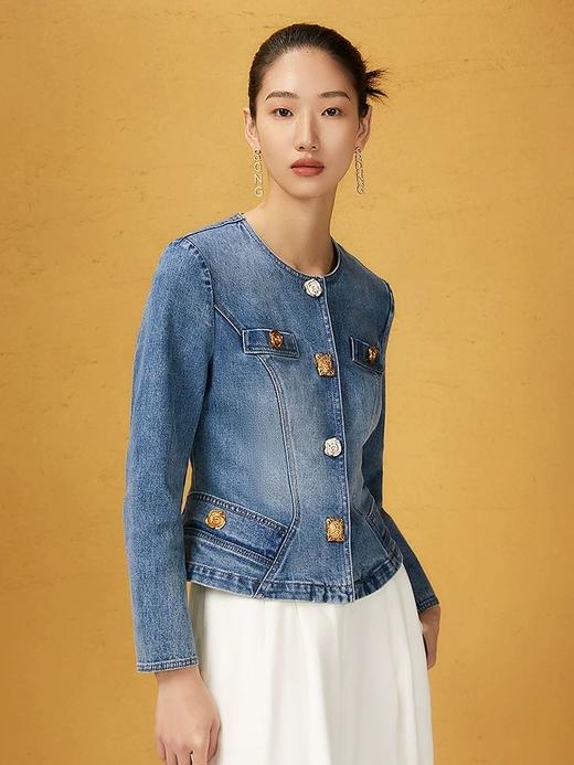 2楼歌中歌外套吊牌价3990 商品图2