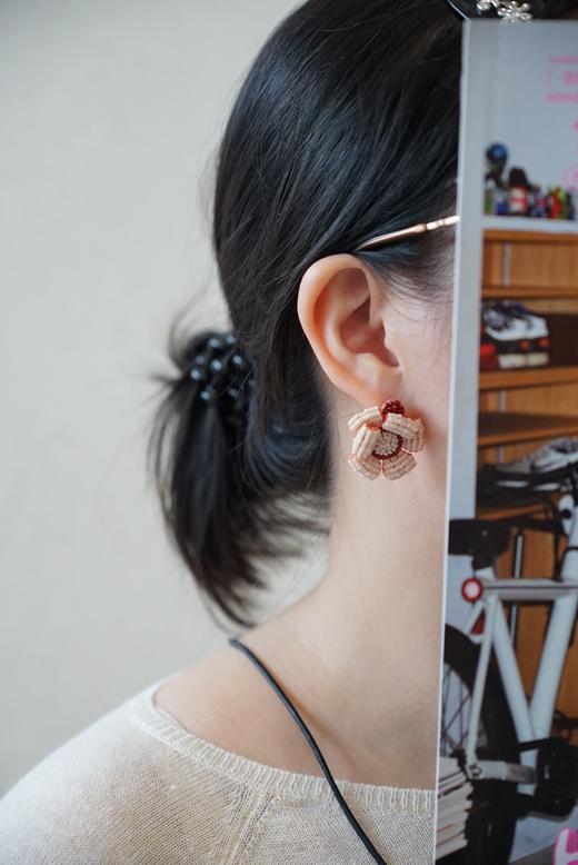 tamas 2色繁花串珠耳钉/耳夹 商品图4