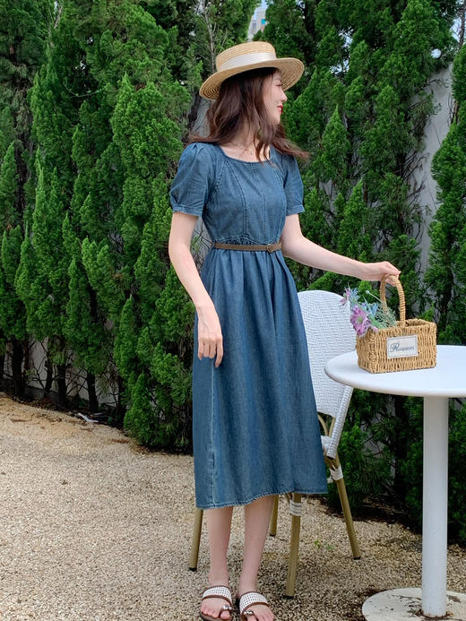 【百图lulu定制】【法式画报连衣裙】【赠腰带】法式 泡泡袖  方领牛仔 收腰连衣裙 商品图1