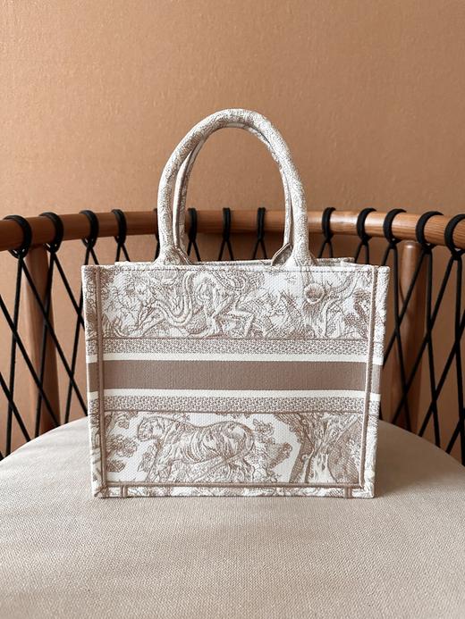 BT106-迪奥托特小号浅咖虎（BT*MM）7.22直播款 商品图1