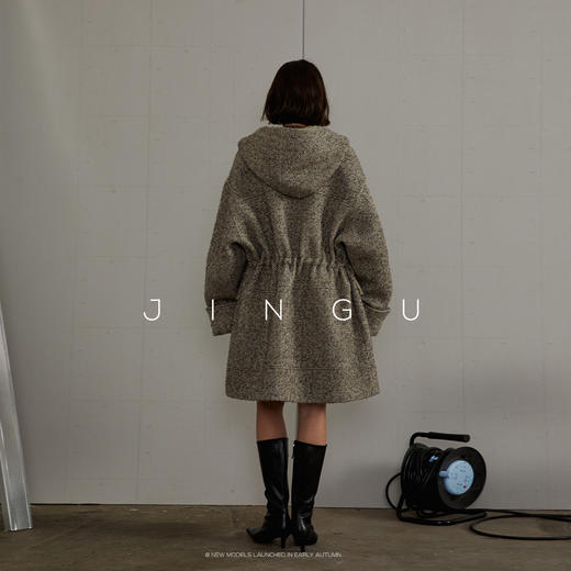 黑标毛呢抽绳戴帽中长款大衣女毛呢外套复古连帽JG11230298 商品图3