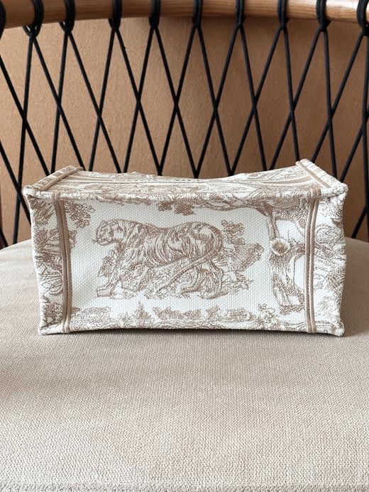 BT106-迪奥托特小号浅咖虎（BT*MM）7.22直播款 商品图6