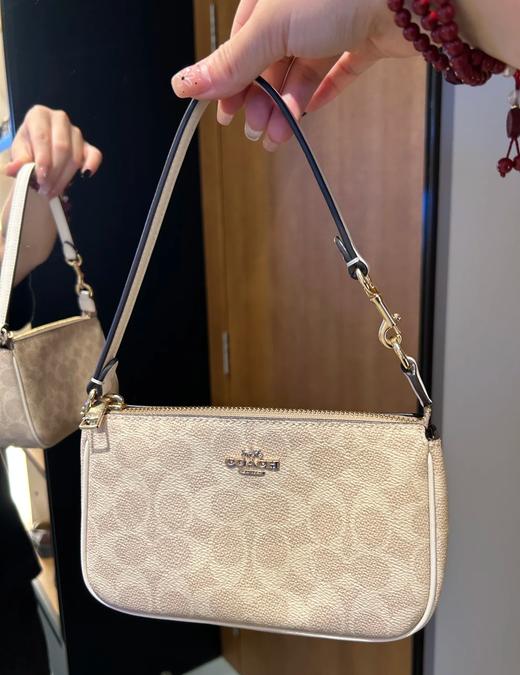 北京奥莱同步蔻C三色麻将招财包 商品图0