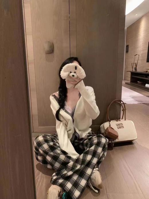 BT92-MIU MIU缪缪 刻字徽标拉链开合 帆布拼皮革 单肩手提包 （BT*ZJ）7.22直播款 商品图7