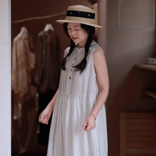 latebloomer 白色竖条纹连衣裙 商品图2