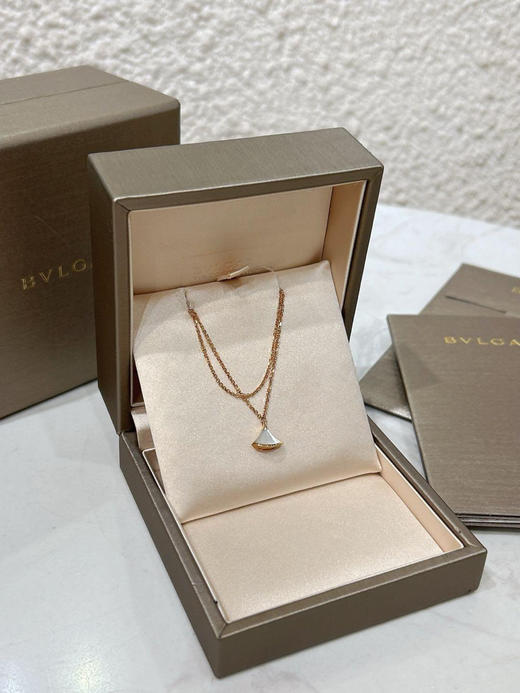 宝格丽 白贝母 扇子 18k玫瑰金 18cm 手链 商品图0