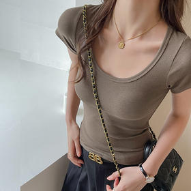 夏季大圆领打底衫女内搭显瘦修身高级感正肩短袖t恤辣妹Ｔ恤上衣