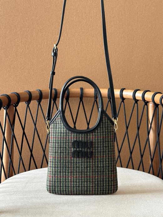 BT91-MIU MIU缪缪 Ivy IVY 可调节可拆卸肩带刻字徽标格纹 织物 单肩斜挎手提包 （BT*MM）7.22直播款 商品图9