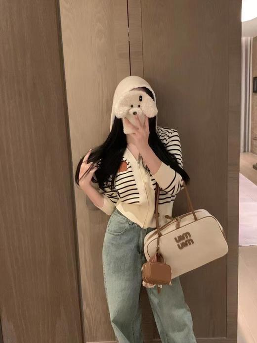 BT92-MIU MIU缪缪 刻字徽标拉链开合 帆布拼皮革 单肩手提包 （BT*ZJ）7.22直播款 商品图1