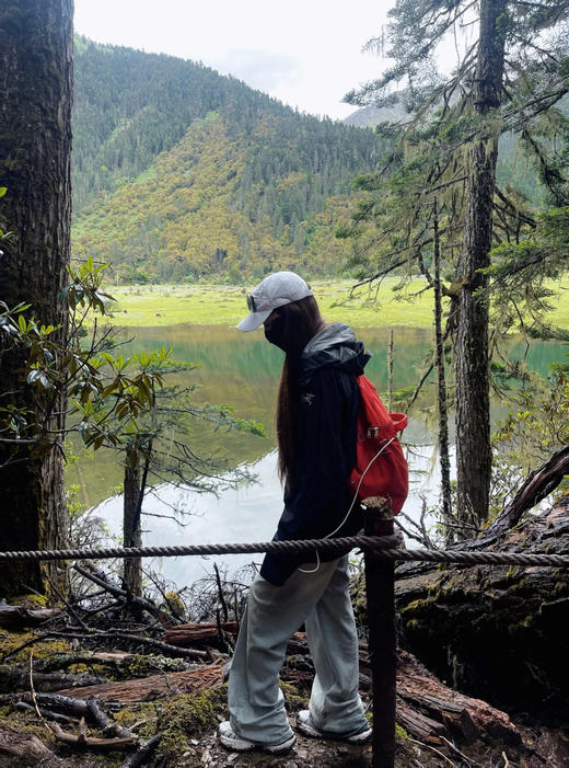 Arcteryx始祖鸟 Index 15L 休闲大容量双肩包 男女同款情侣款（SS） 商品图1