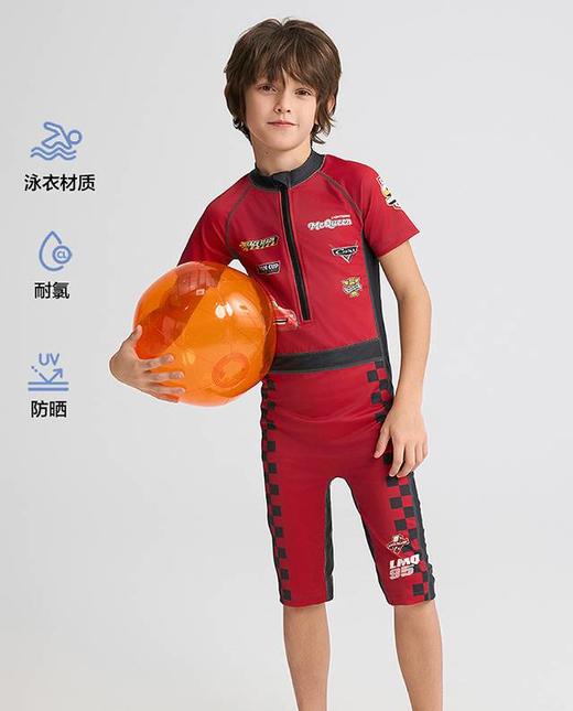【春上新】8楼爱慕儿童Aimer Kids男孩2件装-赛车总动员急速闪电短袖五分裤连体泳衣AK267H262，吊牌价620元 商品图0