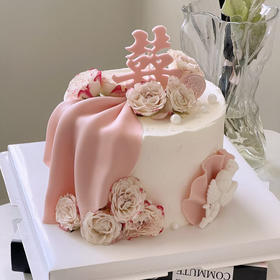 订婚蛋糕翻糖款