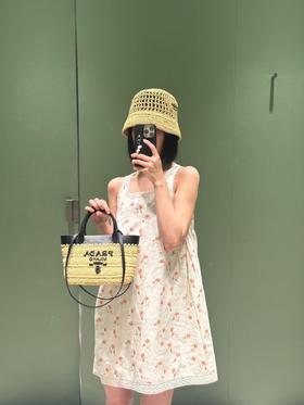 普拉达 新款草编迷你托特包（MM）