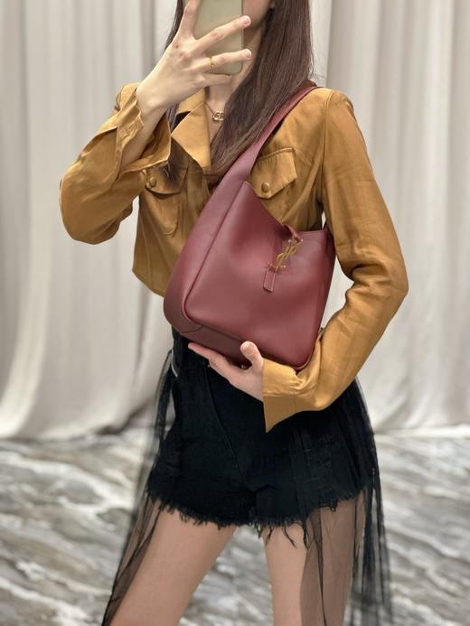 圣罗兰爆款，3色可选，hobo 今年大火的中古款腋下包，包型设计简单高级 ！（LZ） 商品图4