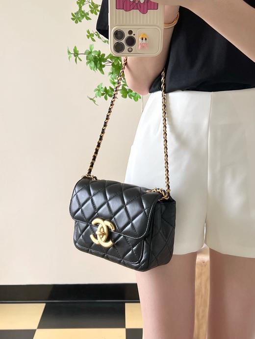 香奈儿 24B 秋冬 大LOGO口盖包 黑色 （LZ） 商品图9