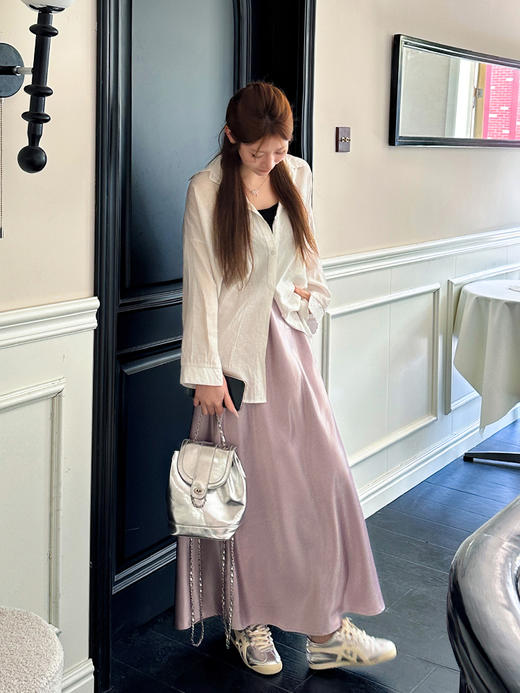 SIIJJEYY枝辑品牌夏季新款仿醋酸缎面流光半身裙 商品图2