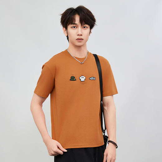 【新品上新】HX 夏季圆领短袖合体T恤S102522406101/02 商品图3