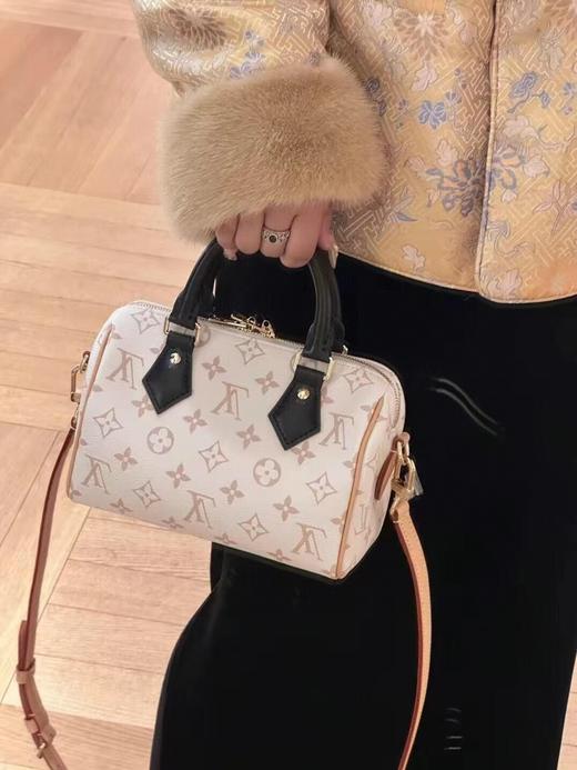 驴家 枕头20沙丘色 SPEEDY BANDOULIÈRE 20手袋 M46906 (JPH) 商品图4