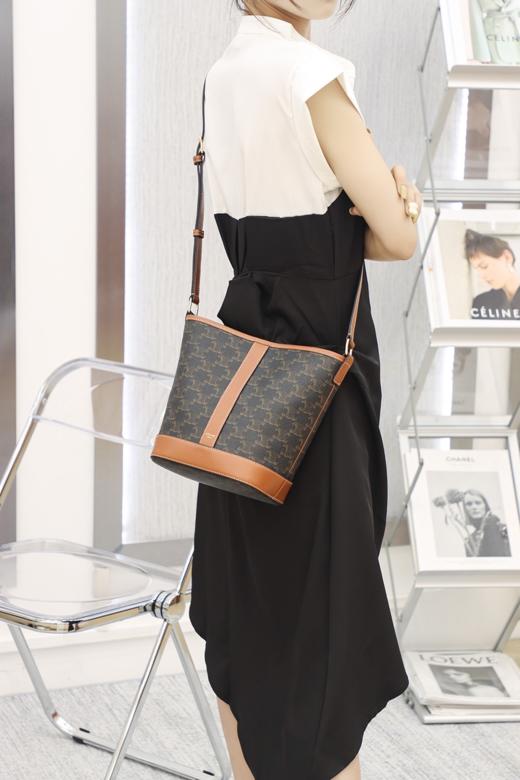 赛琳-凯旋门水桶包 原厂皮原厂五金，业内金字塔版本！（LZ） 商品图11