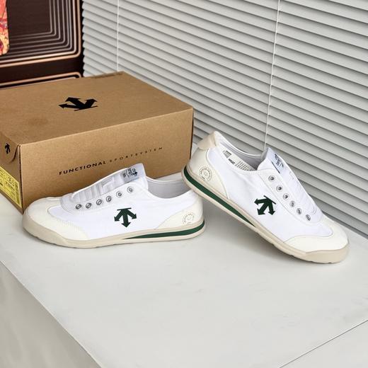 点此购买 迪桑特Chron二代无系带男女款低帮帆布休闲鞋 98 324767 商品图9